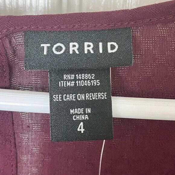Torrid lace up trim mesh insert blouse in burgundy, size 4 - Picture 3 of 6